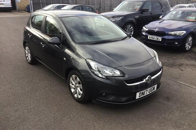 Used Vauxhall Corsa Design Edition 90 HP (66 kW) 2017 Grey Hatchback