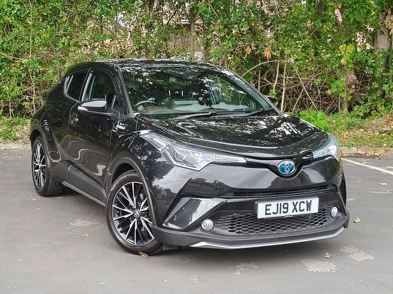 Black Used 2019 Toyota C-HR SUV | £15,801 (Fair price) - Image 1/4