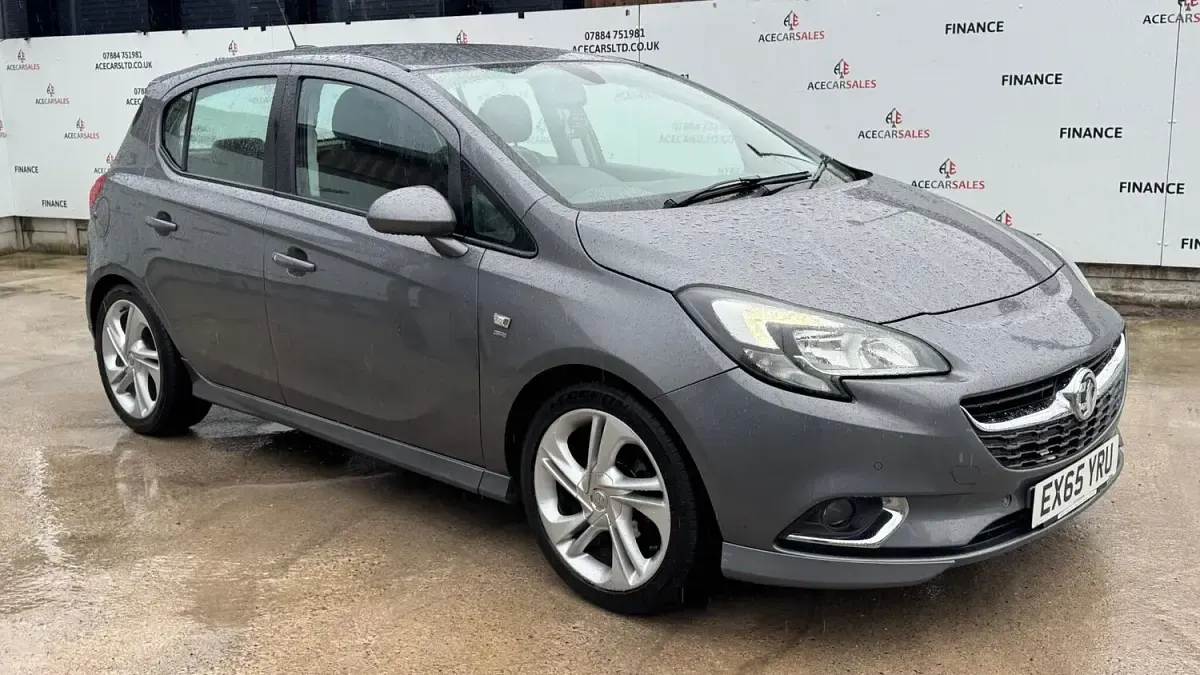 Usado Vauxhall Corsa SRi 2015 Cinzento Citadino