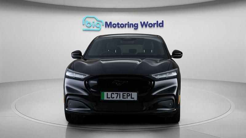 Used Ford Mustang Mach-E Standard Range 194 kW (265 HP) 2022 Black SUV