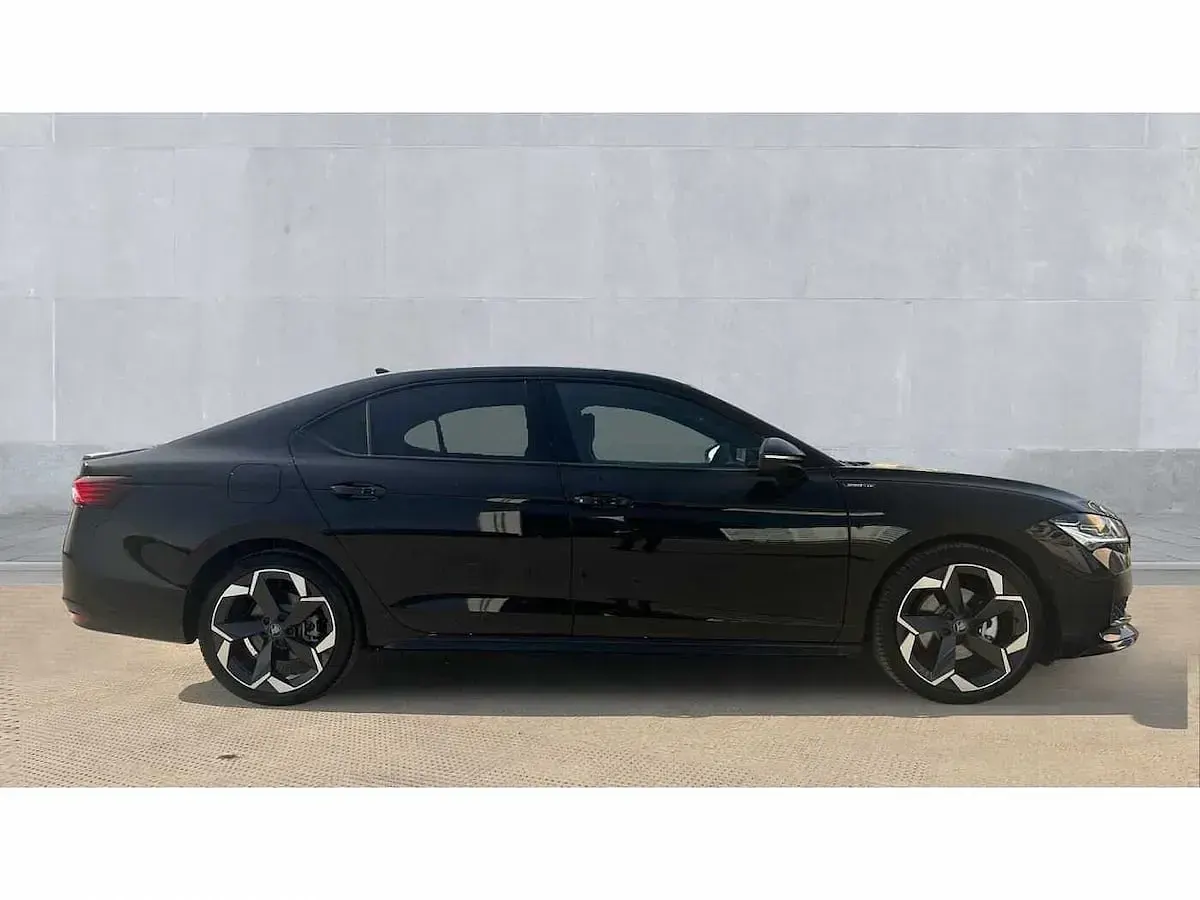 Used Skoda Superb SportLine 150 HP (110 kW) 2026 Midnight black metallic Hatchback