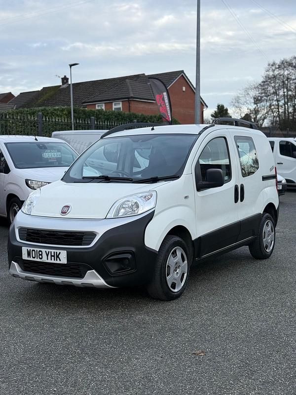 Used Fiat Fiorino 80 HP (58 kW) 2018 White MPV
