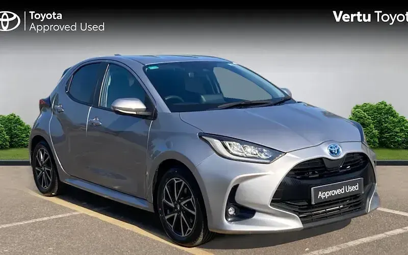 Used Toyota Yaris Design 116 HP (85 kW) 2023 Hatchback