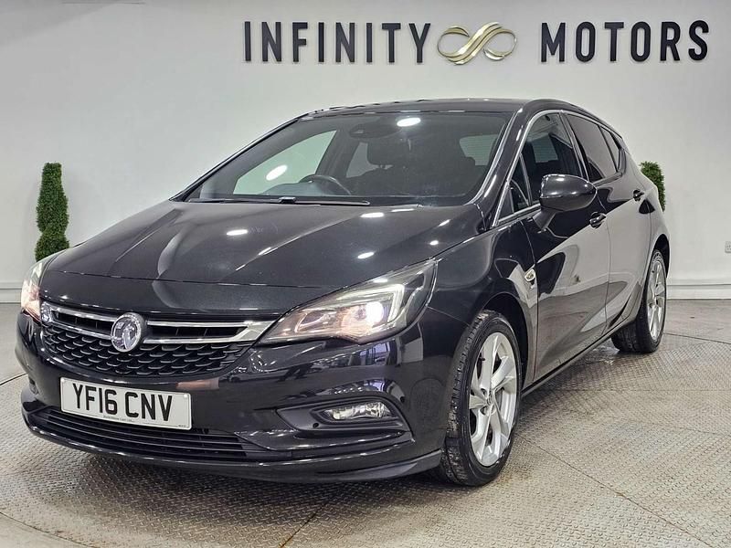 Used Vauxhall Astra SRi 150 HP (110 kW) 2016 Black Hatchback