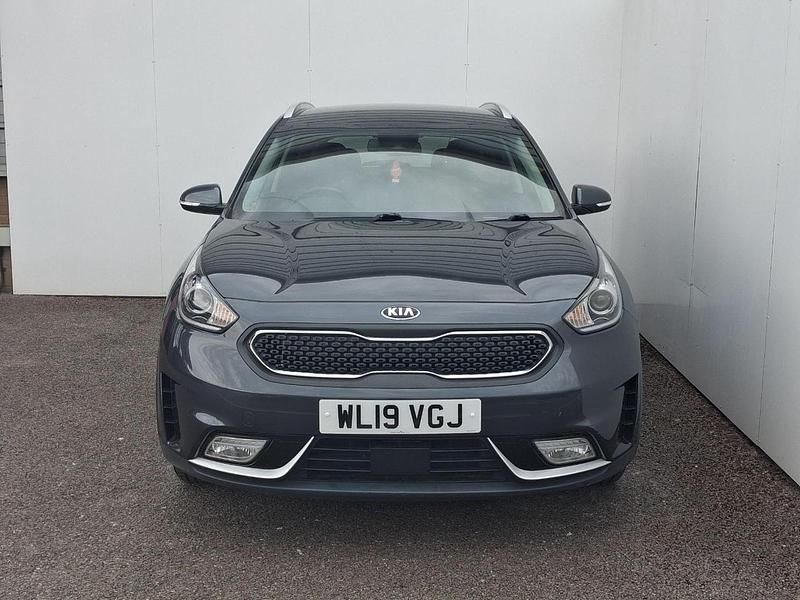 Used Kia Niro 139 HP (102 kW) 2019 Grey SUV