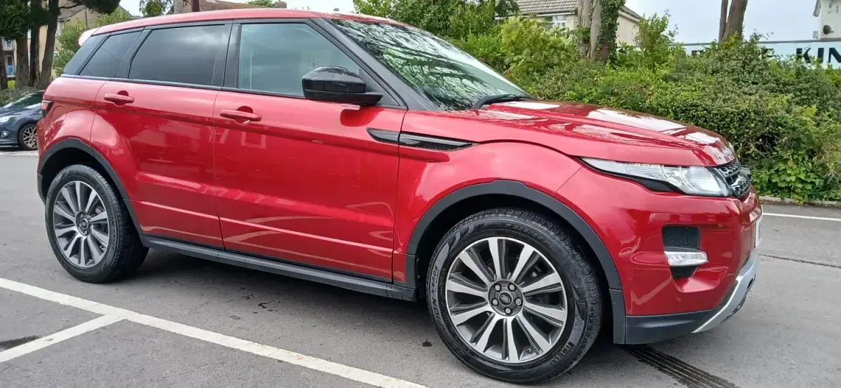 Used Land Rover Range Rover evoque Dynamic 2015 Red Estate