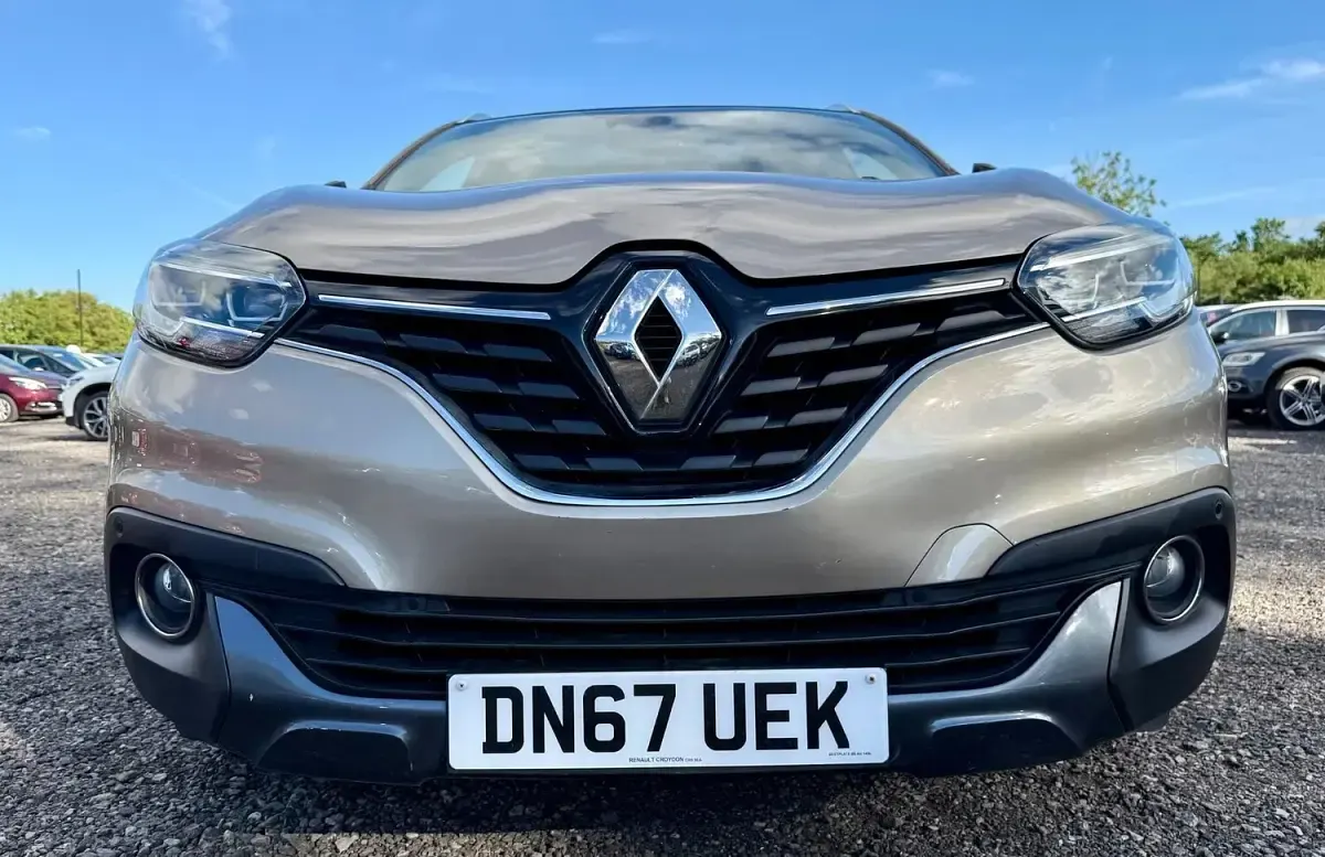 Used Renault Kadjar Signature S 110 HP (80 kW) 2017 Beige SUV