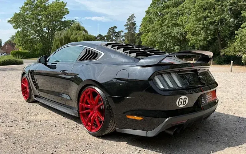 Used Ford Mustang Fastback 317 HP (233 kW) 2016 Black Coupe
