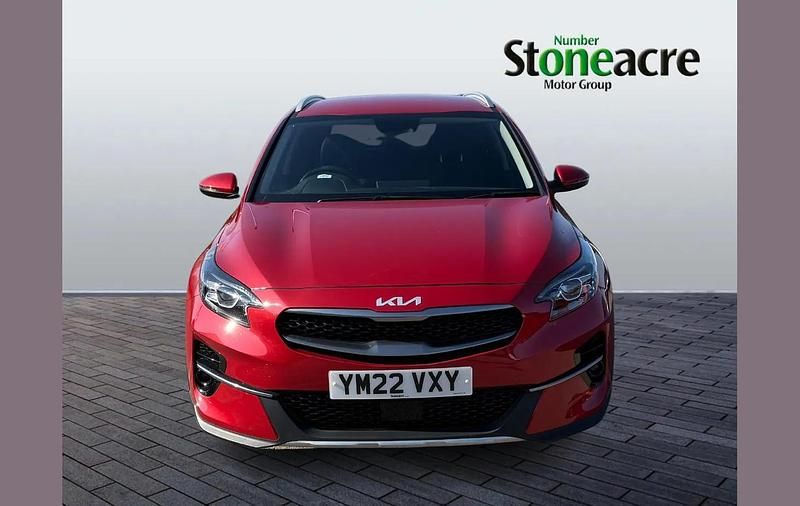 Used Kia XCeed 158 HP (116 kW) 2022 Red SUV