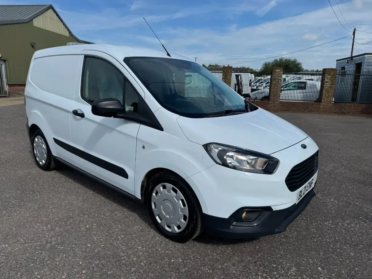 Begagnad Ford Transit Trend 2021 Vit Van