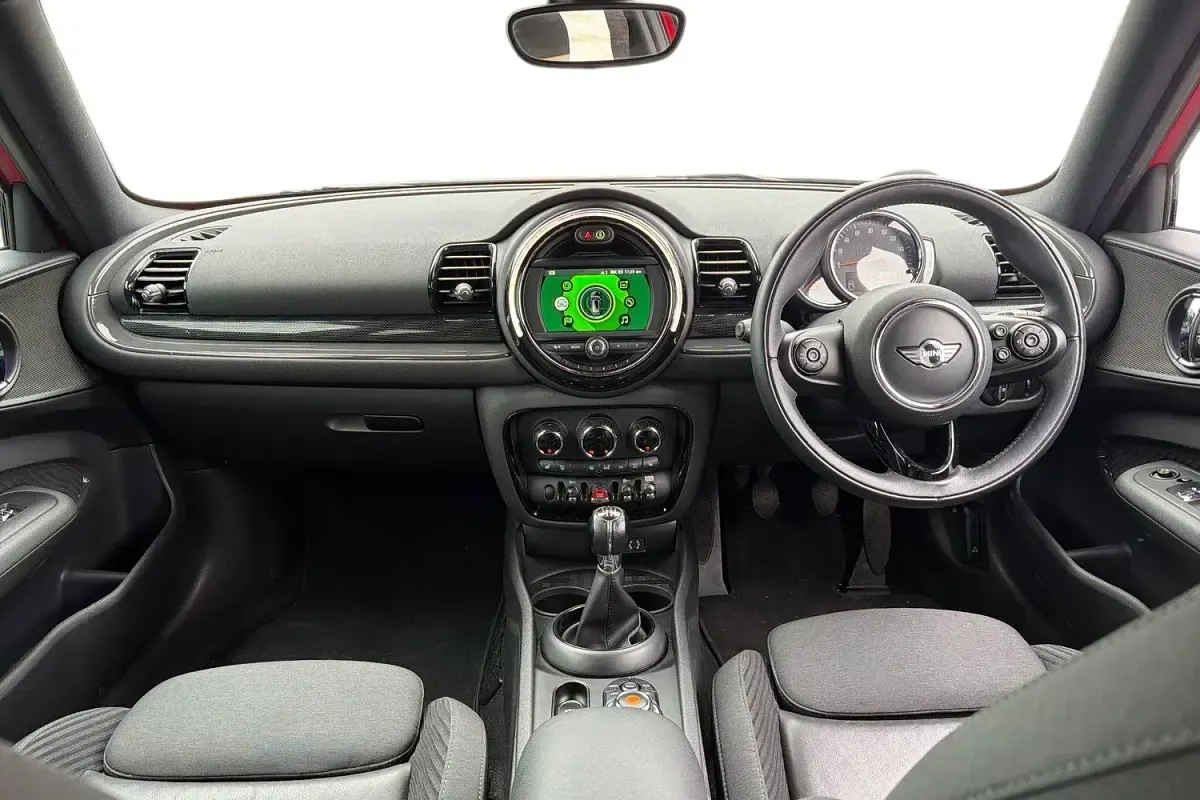 Used Mini Cooper Clubman Chili 192 HP (141 kW) 2018 Red Estate