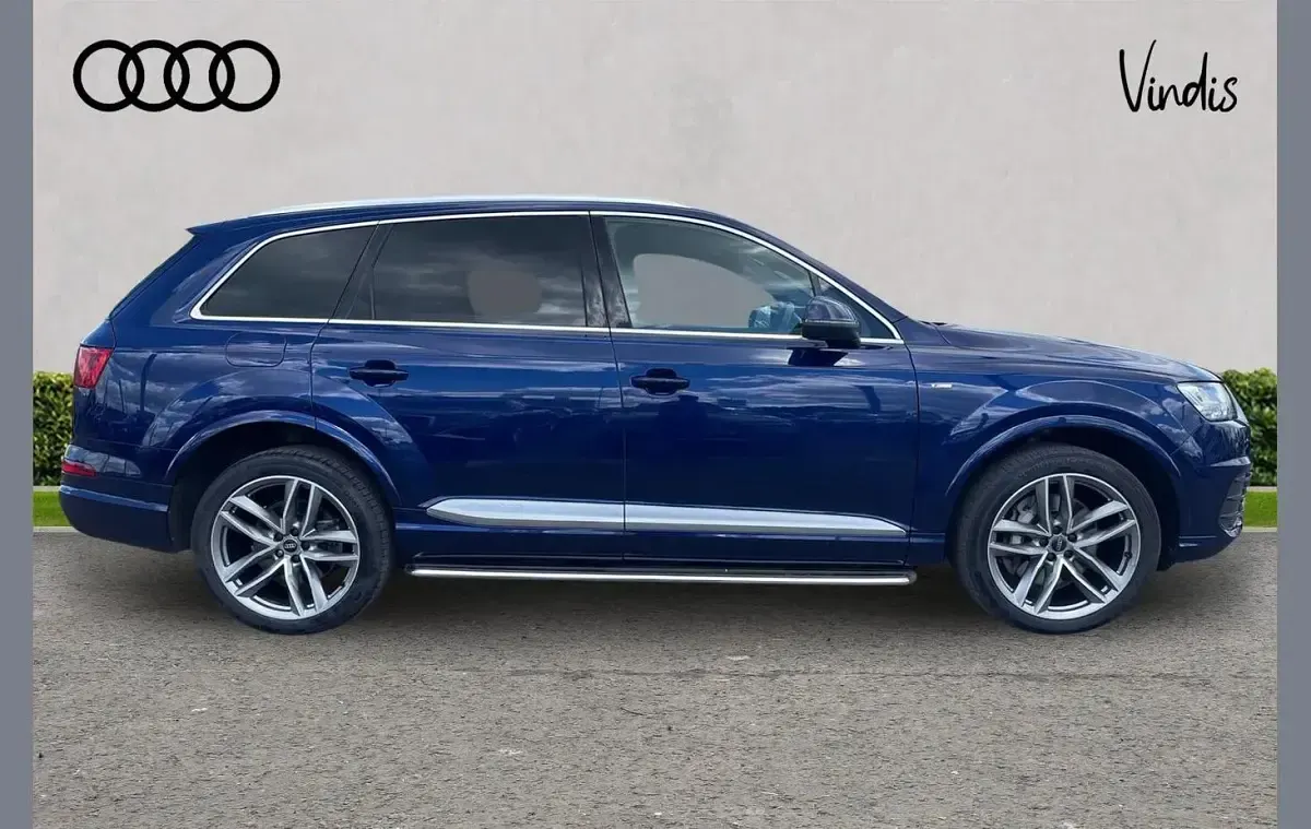 Used Audi Q7 S-Line 267 HP (196 kW) 2019 Blue SUV