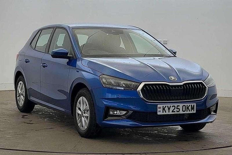 Blue Used 2025 Skoda Fabia SE Hatchback | £18,400 (A bit pricey) - Image 1/4