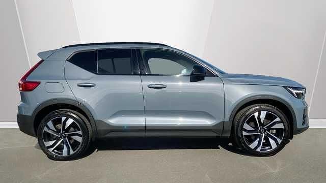 Used Volvo XC40 Ultimate 194 HP (142 kW) 2023 SUV