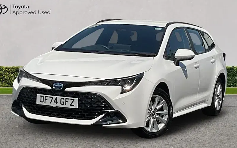 Used Toyota Corolla 140 HP (102 kW) 2026 Estate