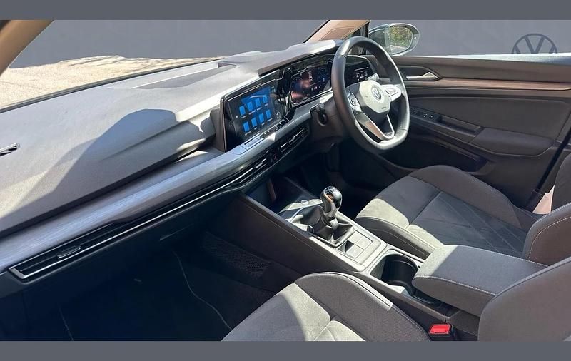 Used VW Golf VIII Style 128 HP (94 kW) 2021 Black Hatchback