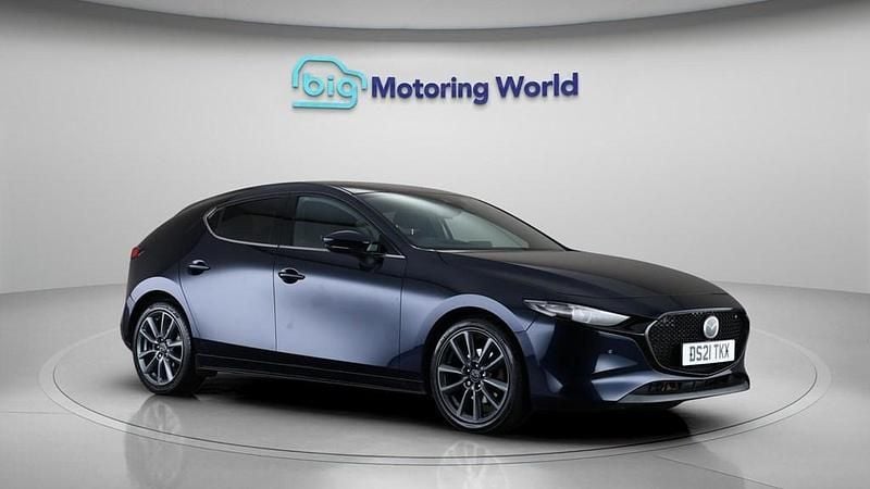 Used Mazda 3 Inclusive 122 HP (89 kW) 2021 Blue Hatchback
