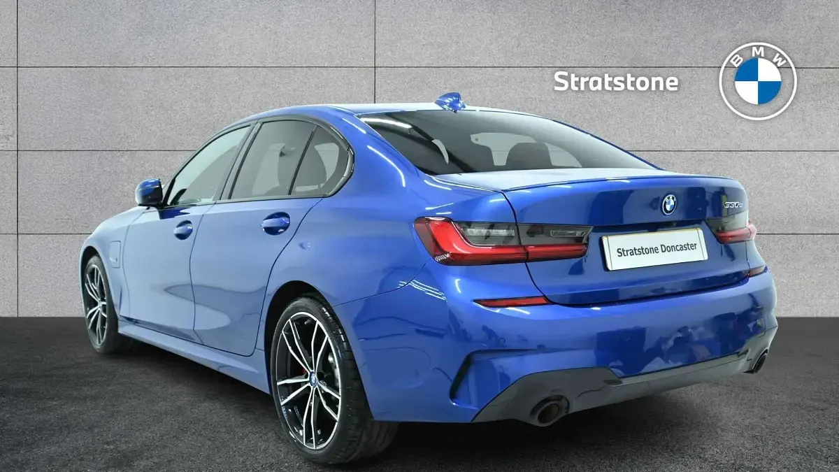 Used BMW 330e M Sport 288 HP (211 kW) 2022 Blue