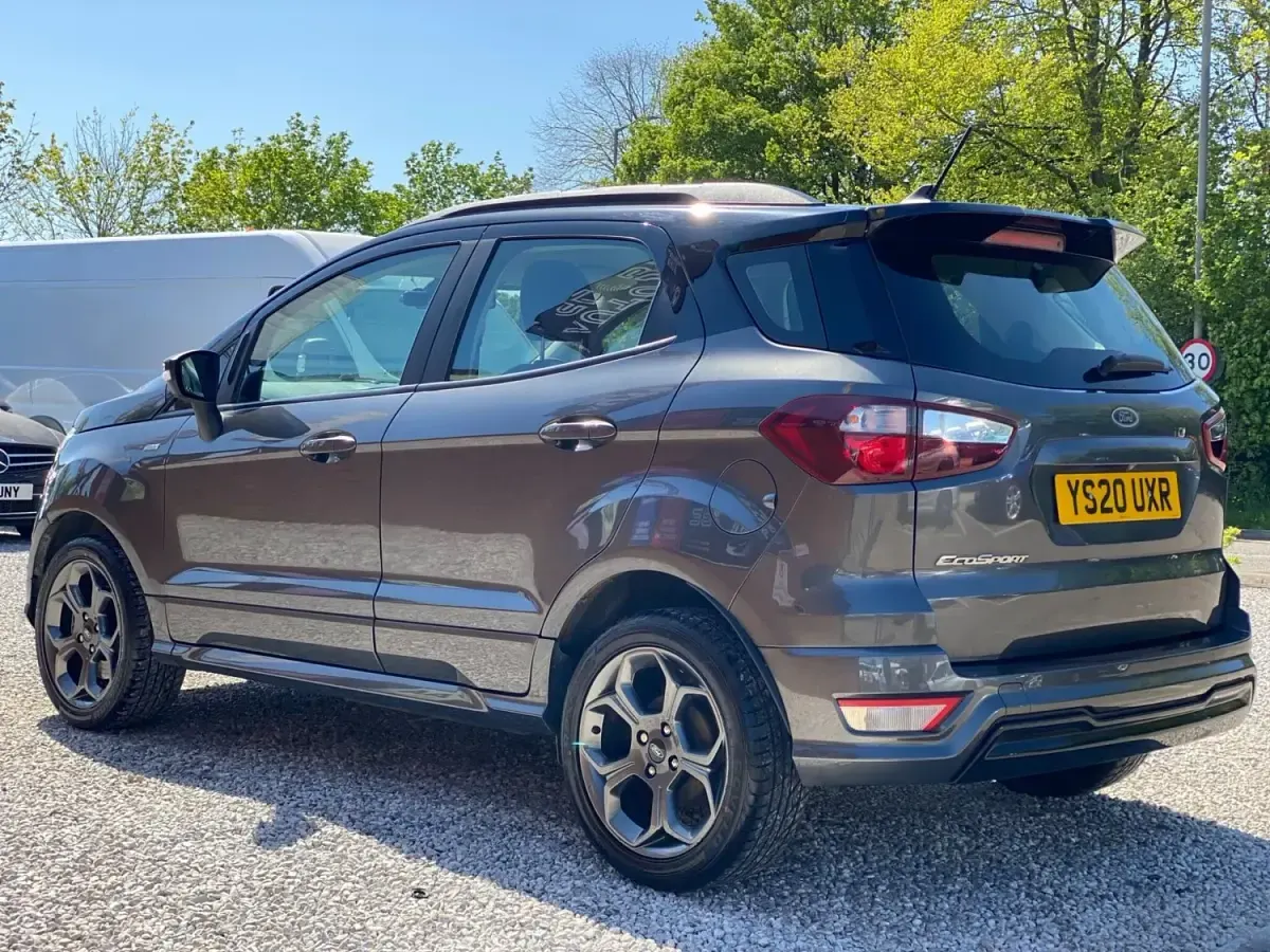 Usado Ford Ecosport ST-Line 125 HP (91 kW) 2020 Cinzento SUV