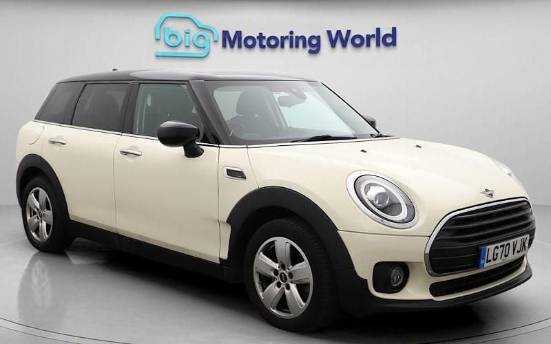 Used 2022 Mini Cooper Clubman Classic Estate | £14,525 (Good price) - Image 1/4