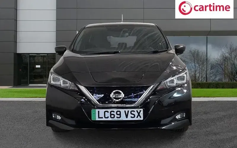 Used Nissan Leaf Tekna 110 kW (150 HP) 2022 Hatchback