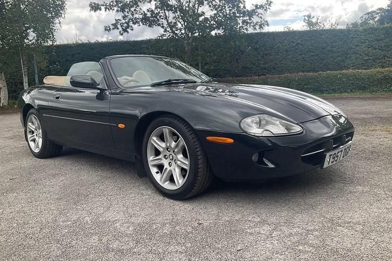 Green Used 1999 Jaguar XK8 Cabriolet | £5,995 (Fair price) - Image 1/1