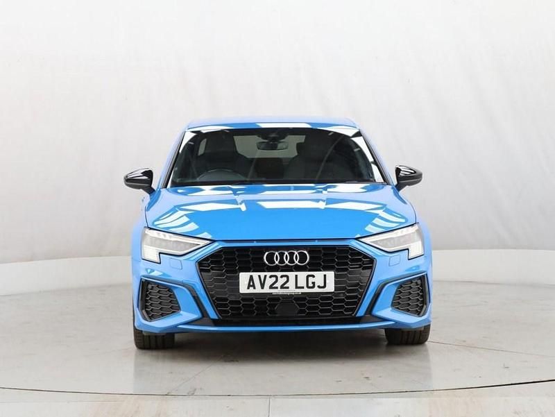 Used Audi A3 Comfort 150 HP (110 kW) 2022 Blue Sedan