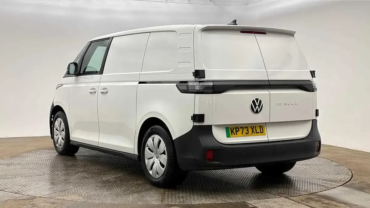 Used VW ID. Buzz 150 kW (204 HP) 2024 White MPV