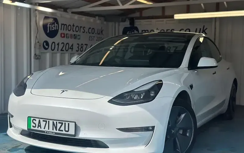 Used Tesla Model 3 Long Range AWD 258 kW (351 HP) 2023 Sedan
