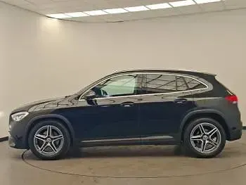 Used Mercedes GLA200 Executive 163 HP (119 kW) 2022 Black SUV