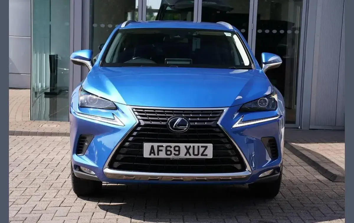 Used Lexus NX300h 194 HP (142 kW) 2020 Blue SUV