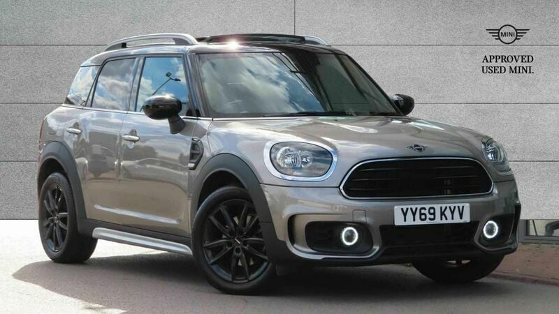 Silver Used 2019 Mini Cooper Countryman Sport SUV | £17,693 (Fair price) - Image 1/4