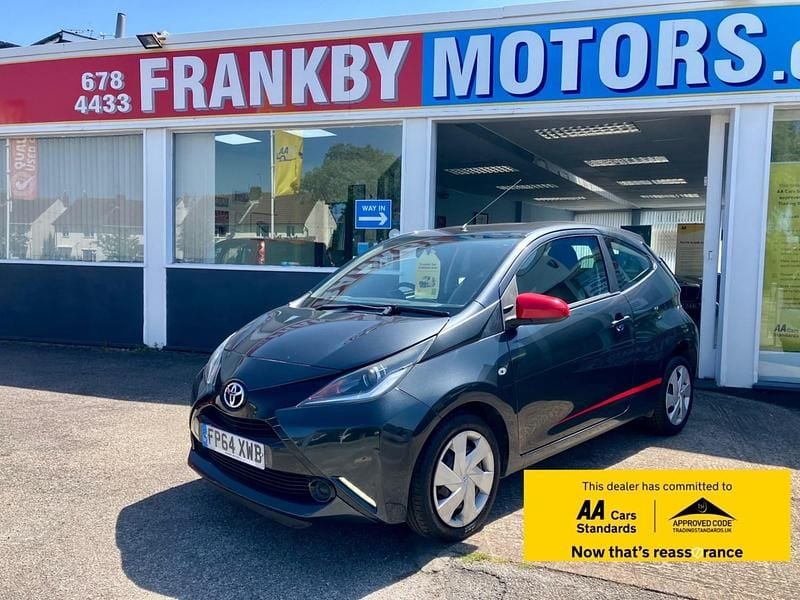 Grey Used 2014 Toyota Aygo X-play Hatchback | £4,695 (Fair price) - Image 1/4