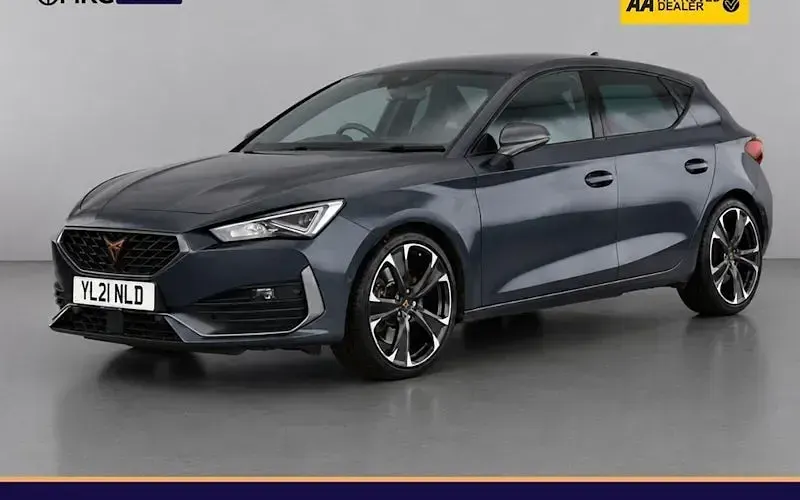 Used Cupra Leon VZ2 300 HP (220 kW) 2023 Hatchback