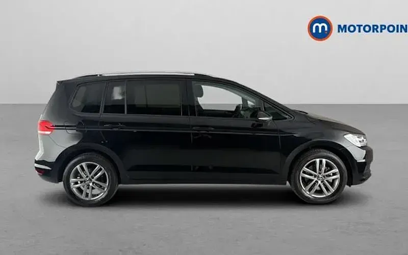 Used VW Touran Match 150 HP (110 kW) 2025 Black MPV