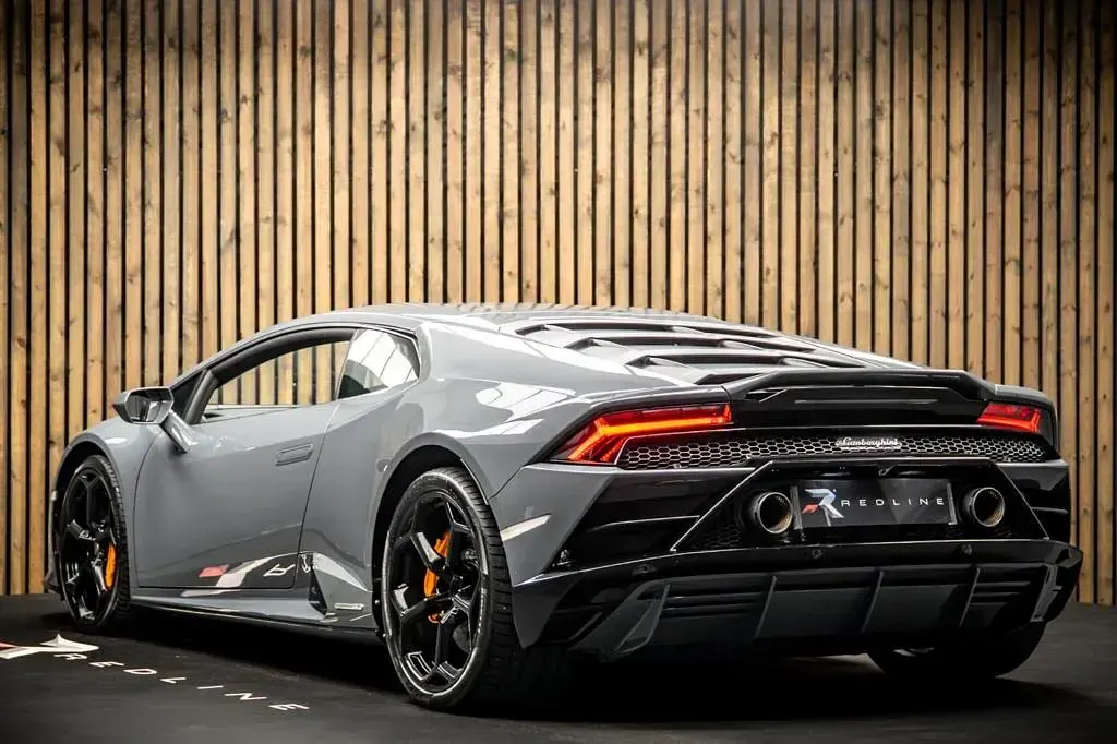 Used Lamborghini Huracán 640 HP (470 kW) 2020 Grey Coupe