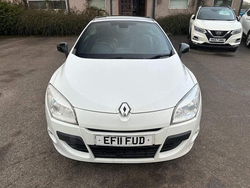 Used Renault Mégane Cabriolet Dynamique 2011 White Cabriolet