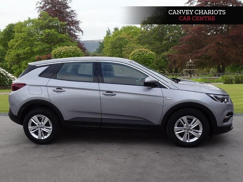 Used Vauxhall Grandland X S 130 HP (95 kW) 2021 Grey SUV
