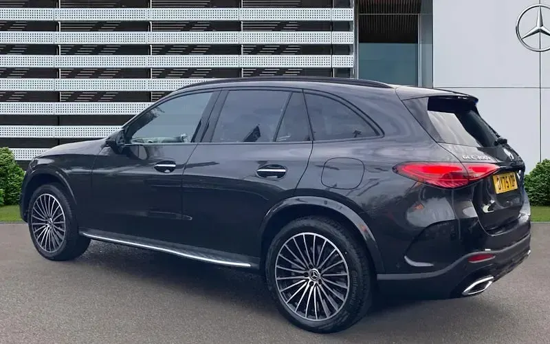 Used Mercedes E300 AMG line 313 HP (230 kW) 2026 Estate