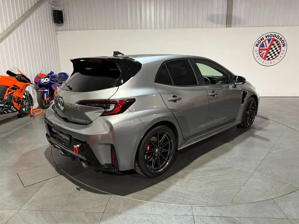 Used Toyota Corolla 306 HP (225 kW) 2023 Precious metal Hatchback