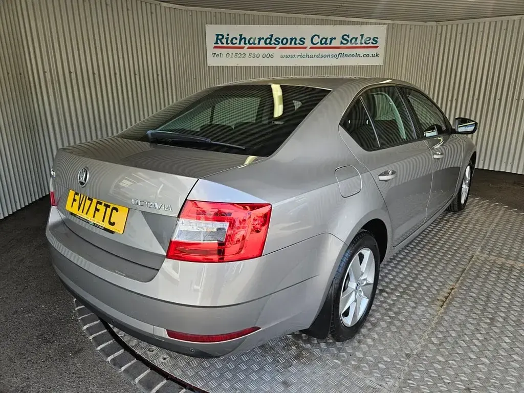 Used Skoda Octavia SE 150 HP (110 kW) 2017 Beige Hatchback