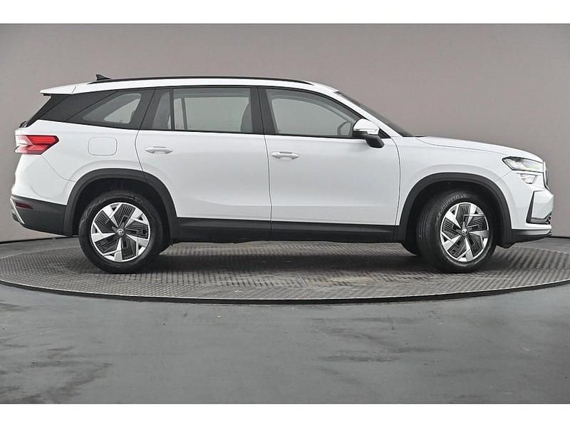 Used Skoda Kodiaq SE 110 HP (80 kW) 2024 Moon white metallic SUV