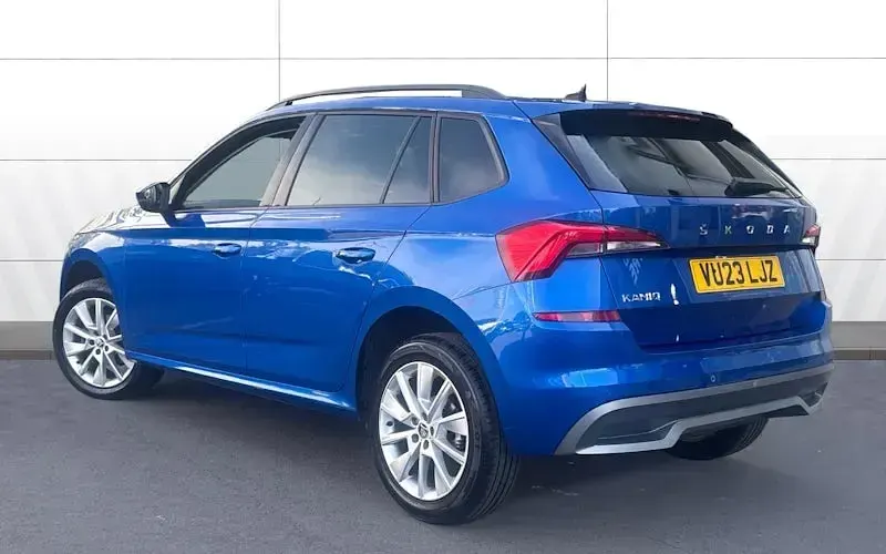 Used Skoda Kamiq SE Drive 95 HP (69 kW) 2023 Blue SUV