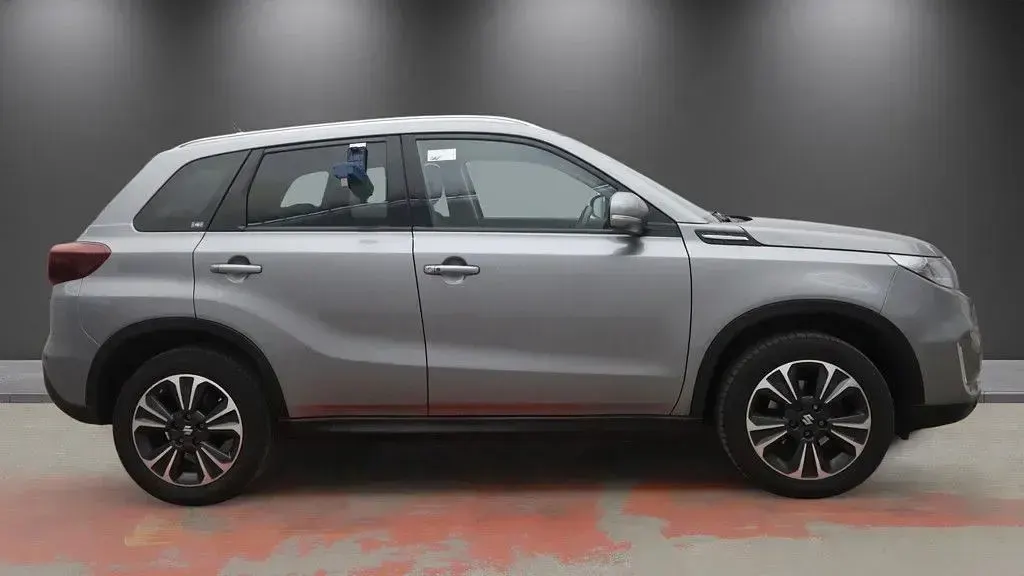 Used Suzuki Vitara SZ5 129 HP (94 kW) 2022 Grey SUV