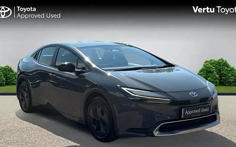 Used Toyota Prius Design 223 HP (164 kW) 2025 Hatchback