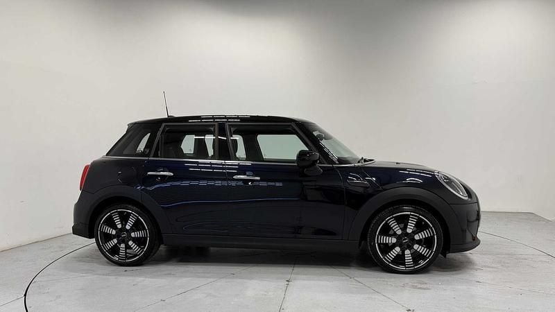 Used Mini Cooper Exclusive 134 HP (98 kW) 2024 Black Hatchback