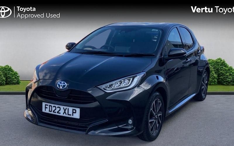Used Toyota Yaris Hybrid Design 116 HP (85 kW) 2026 Hatchback