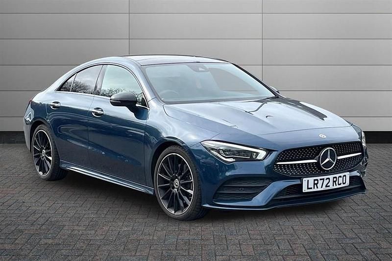 Used Mercedes CLA220 AMG Line Premium Plus 190 HP (139 kW) 2022 Blue Sedan