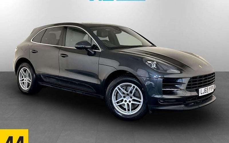 Used 2020 Porsche Macan S SUV | £33,995 (Good price) - Image 1/2