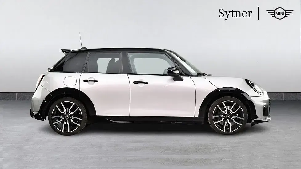 Used Mini Cooper S Hatch 201 HP (147 kW) 2026 Silver Hatchback